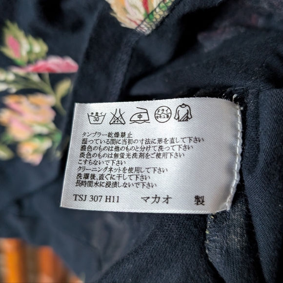 Laura Ashley Feminine Square Neck Floral Black Top T-shirt - Picture 5 of 8